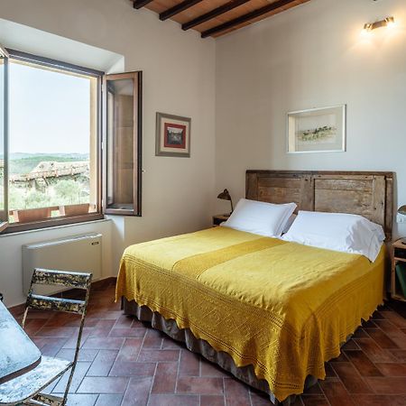 Rooms And Wine Al Castello Monteriggioni Exterior foto