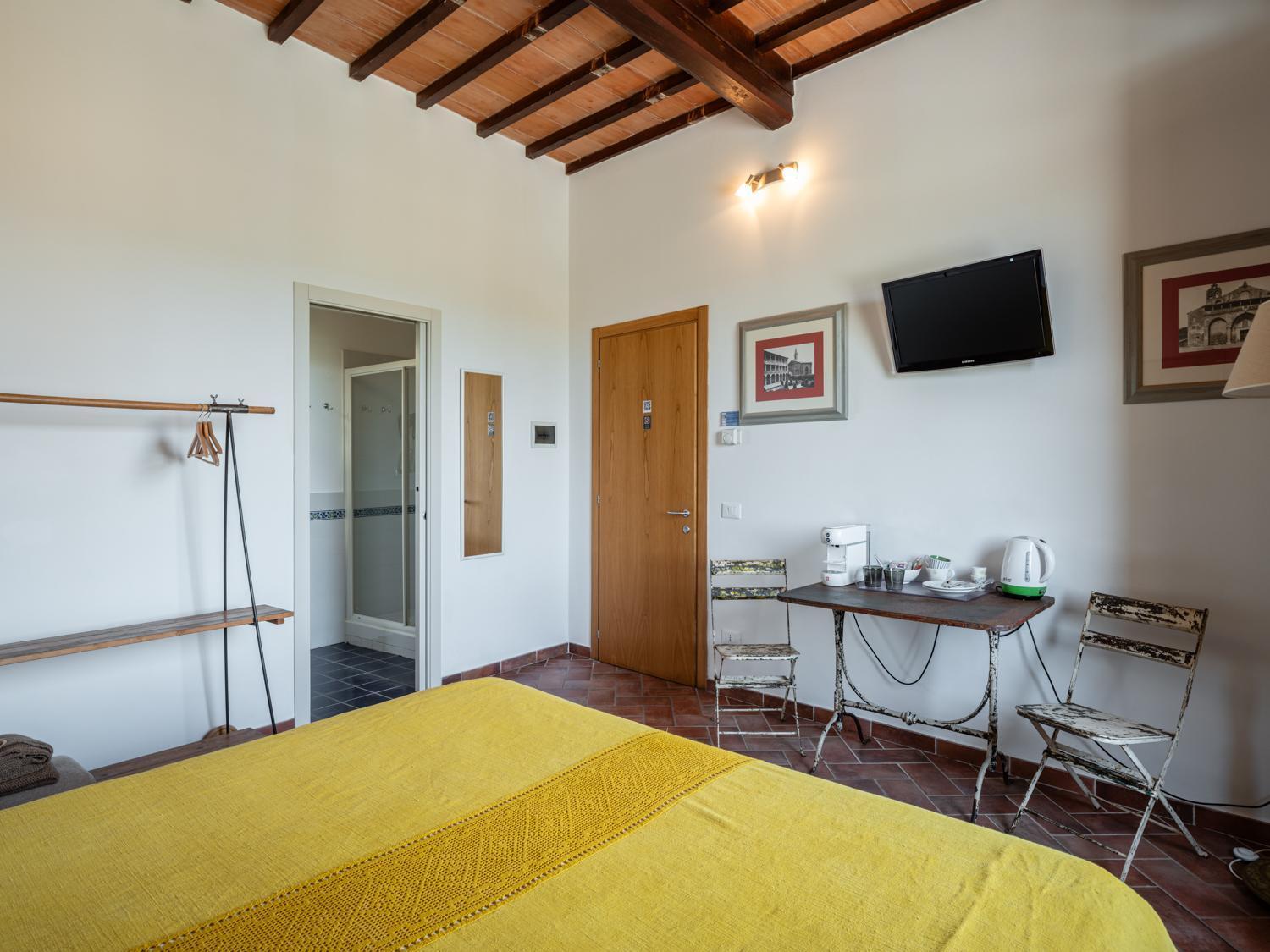 Rooms And Wine Al Castello Monteriggioni Exterior foto